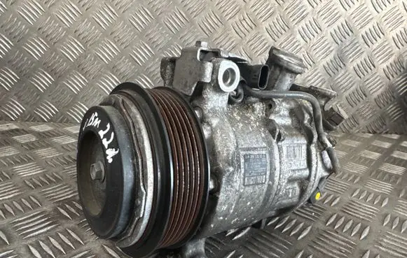 Mercedes-Benz SLK R172 Air conditioning (A/C) compressor (pump) A0008305301
