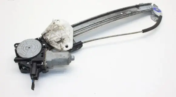 Honda Accord Rear window lifting mechanism without motor