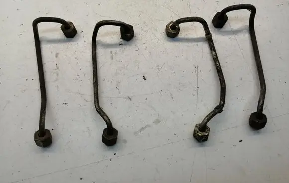 Ford Transit Fuel injector supply line/pipe 