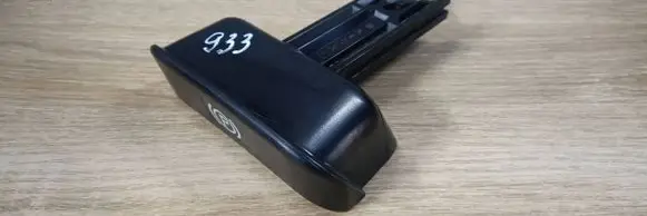 Mercedes-Benz C W203 Hand brake release handle 2034270620
