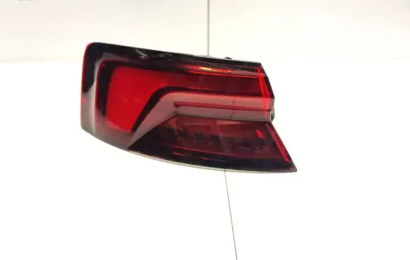 Audi A5 Rear/tail lights 8W6945091J