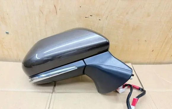 Toyota Camry VIII XV70 Front door electric wing mirror 8791033D30