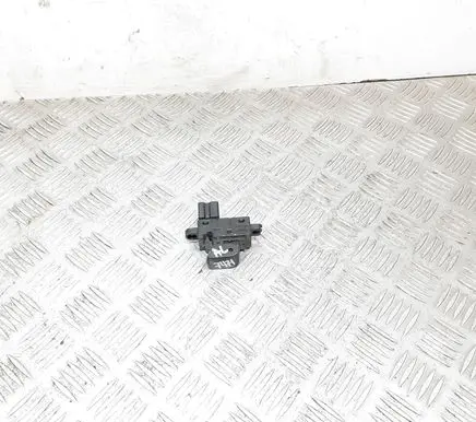 Nissan Qashqai Electric window control switch 25411JD000