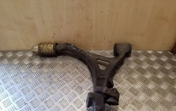 Mercedes-Benz ML W163 Front lower control arm/wishbone