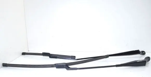 Peugeot 2008 I Front wiper blade arm 9673292080 9673291980