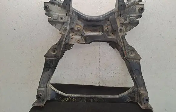 Mercedes-Benz Vito Viano W447 Front subframe 