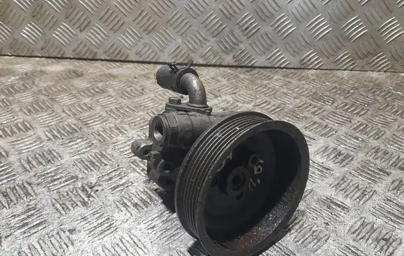 Volkswagen Golf IV Power steering pump 1j0422154b