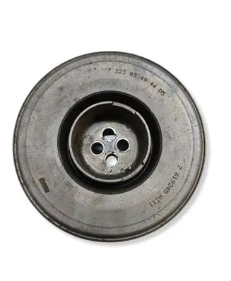 BMW 5 G30 G31 G38 Crankshaft pulley 7619245