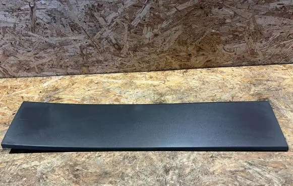 Peugeot Boxer Sliding door trim (molding) 1305774070