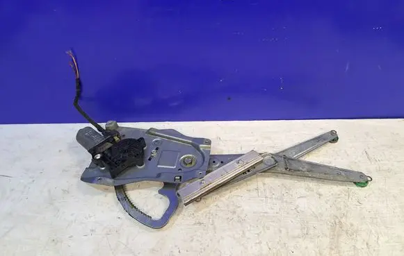 Saab 95 - 96 Front door electric window regulator 4552592 5184817