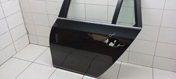 BMW 5 E60 E61 Rear door 