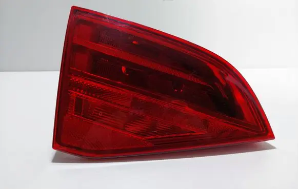 Audi A4 S4 B8 8K Tailgate rear/tail lights 8K9945093