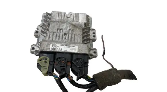 Ford Mondeo MK IV Engine control unit/module BG9112A650DF S180133100F