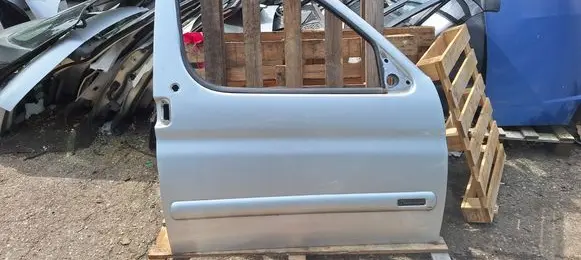 Citroen Berlingo Front door