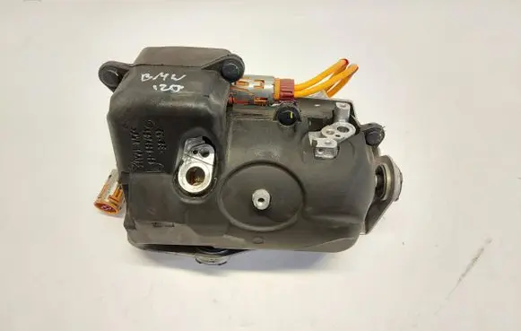 BMW iX Air conditioning (A/C) compressor (pump) 9871511JLK01
