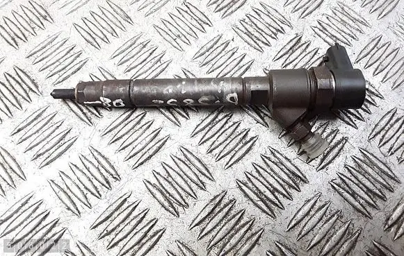 Fuel injector