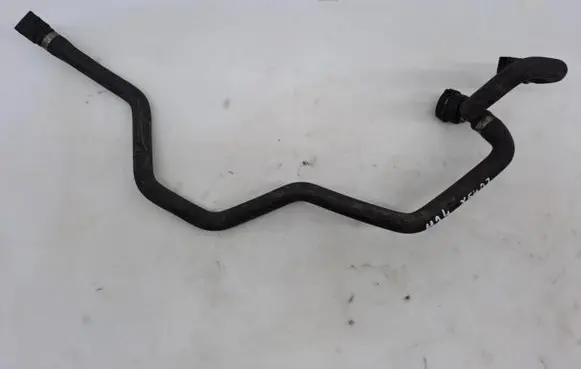 BMW 5 F10 F11 Engine coolant pipe/hose 8507255