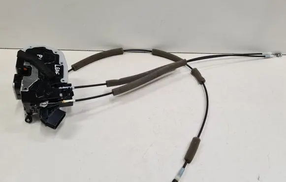 Nissan Leaf I (ZE0) Front door lock A4JRBXJ SW1M2608 S9311460