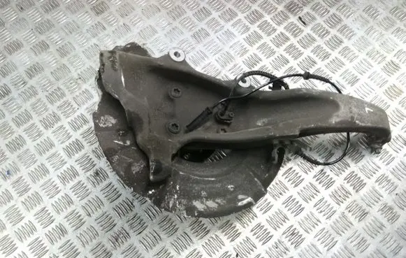 BMW 7 F01 F02 F03 F04 Front wheel hub