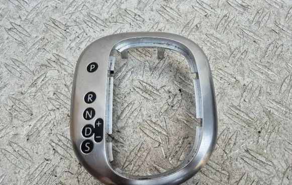 Volkswagen Touran I Gear shift selector indicator 1T1713203G