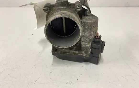 Audi A6 S6 C6 4F Throttle valve 06F133062G