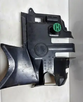 Dashboard lower bottom trim panel