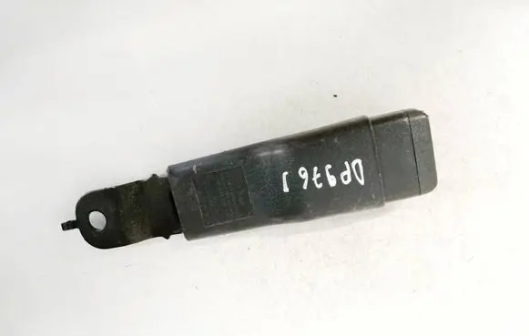 Chrysler 300 - 300C Front seatbelt buckle 1BX241DVAA