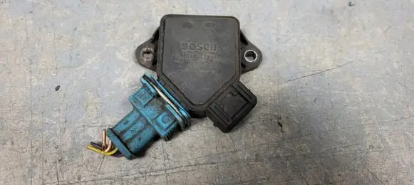 Peugeot 406 Throttle valve position sensor 0280122005