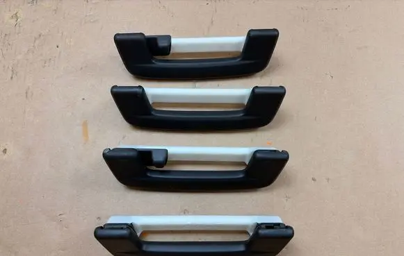 Volkswagen ID.4 A set of handles for the ceiling 10A857643 10A857607