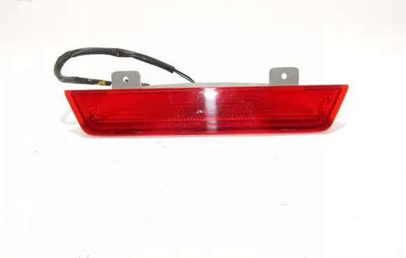 KIA Joice Third/center stoplight