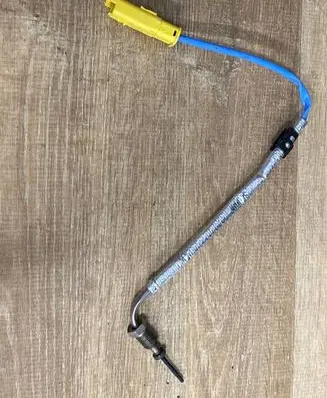 Jaguar F-Pace Exhaust gas temperature sensor LK62-12B591-AC LK6212B591AC LK62-12B591