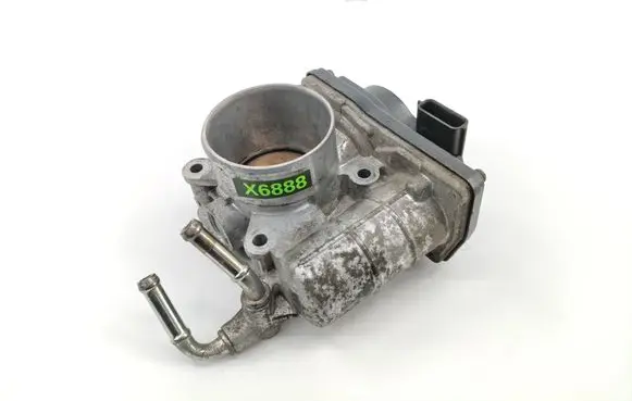 Nissan Qashqai Throttle body valve 52601