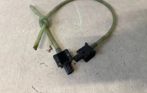 BMW 3 G20 G21 Airbag deployment crash/impact sensor 6833256