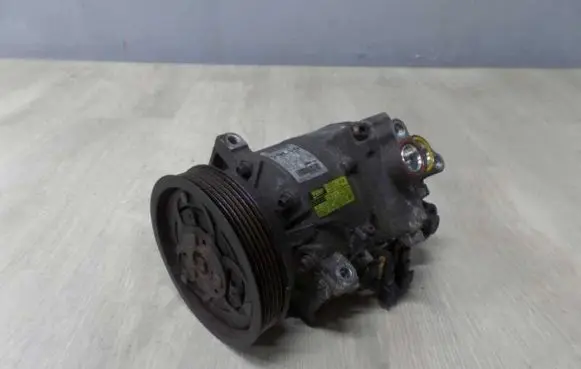 Volvo XC70 Air conditioning (A/C) compressor (pump) 31291136 44318