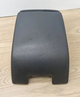 Volvo XC90 Armrest 30635640