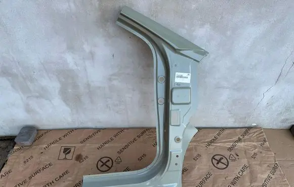 Hyundai i10 Pillar (middle) 71122K7000