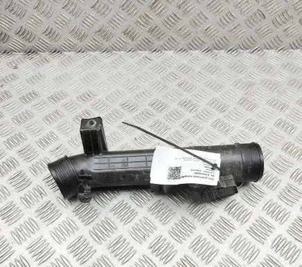 Volvo XC90 Intercooler hose/pipe 31422153 31432308