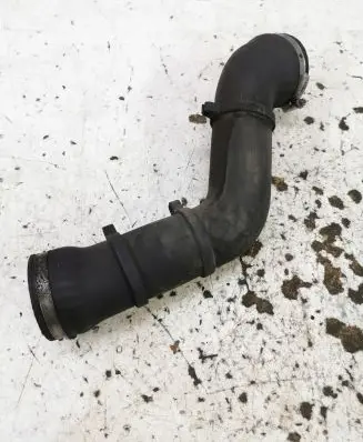 Audi TT Mk1 Intercooler hose/pipe 06A145708 EM045169