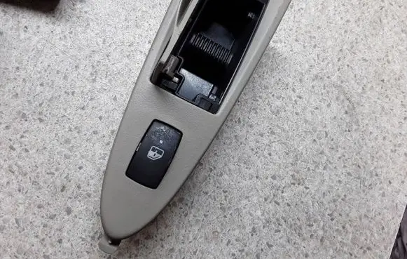 Fiat Croma Electric window control switch