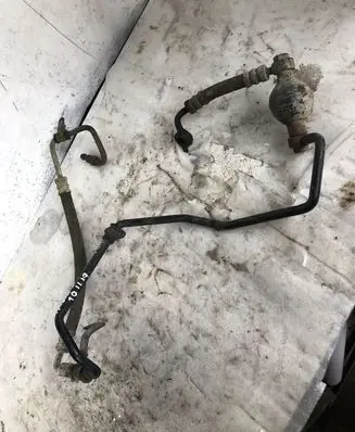 Mazda 626 Power steering hose/pipe/line