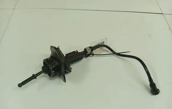 Ford Focus C-MAX Clutch master cylinder
