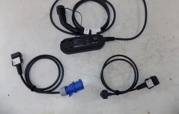 Audi Q4 e-tron Electric car charging cable 8V4971675AN