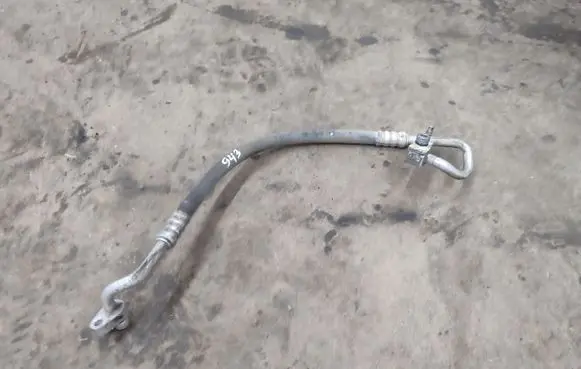 Nissan Almera Air conditioning (A/C) pipe/hose