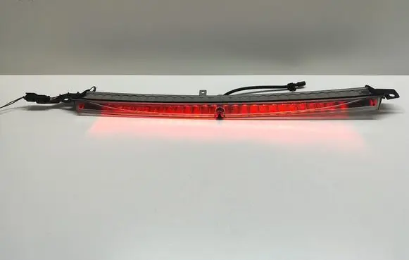 BMW 5 E60 E61 Third/center stoplight 63256925902 6925902 63257145667