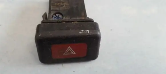 Nissan Almera Hazard light switch