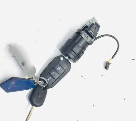 Peugeot 208 Ignition lock