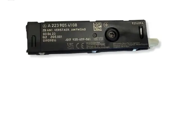 Mercedes-Benz GLC C254 Aerial antenna amplifier A2239054108 2239054108 017920609061