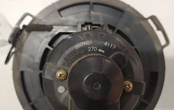 Mazda 3 I Heater fan/blower 8940000 HB111