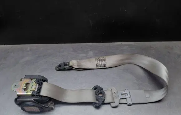 Audi A8 S8 D3 4E Front seatbelt 601782700