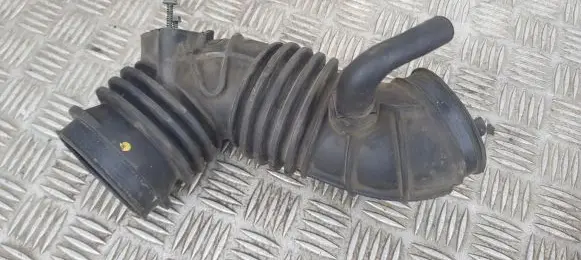 Volvo S70 V70 V70 XC Air intake duct part 9155453